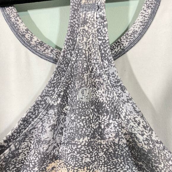 Lululemon Women's Frozen Vista Alpine White Cool Racerback Tank Size 10 - Picture 5 of 7